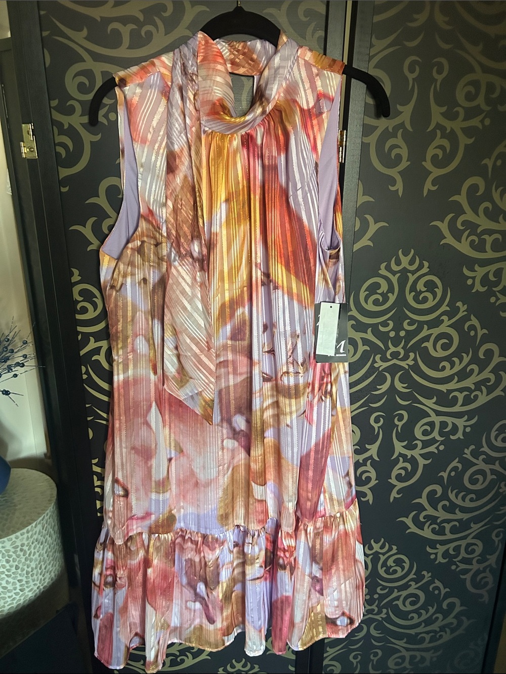 R&M Richards Sleeveless Pleated Floral Midi Dress in Lavender and Coral